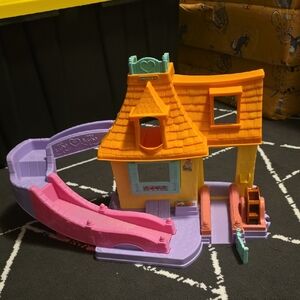 Little People Klip Klop Cottage